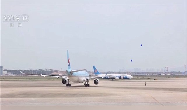 Çin'de tarifeli uçuş rotası sayısı 5 bin 206'ya ulaştı
