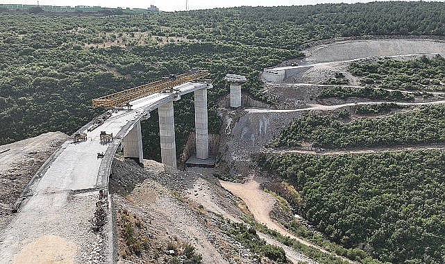 Dilovası Hastane Yolu'nda 40 kirişin montajı tamam