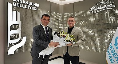 Ekrem İmamoğlu, Başakşehir Belediye Başkanı Yasin Kartoğlu'na tebrik ziyaretinde bulundu