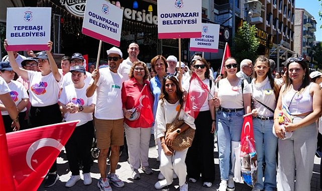 Eskişehir’de “Engelsiz Sokak Festivali” düzenlendi