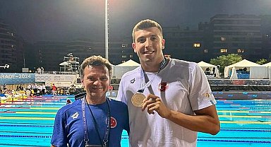 Fenerbahçe ve Milli Takım Yüzücüsü Emre Sakcı'dan Tarihi Başarı
