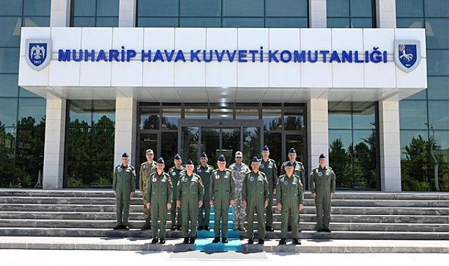 Genelkurmay Başkanı Gürak, Muharip Hava Kuvvetleri Komutanlığı'nda incelemelerde bulundu