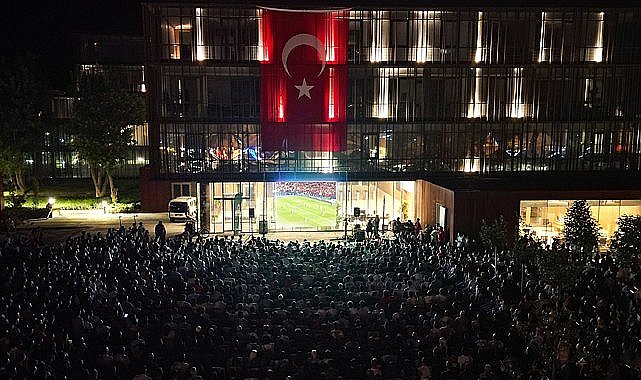 İnegöl'de Son 16 Coşkusu