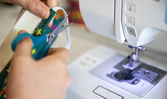 Işıkhan: Mesleki eğitim kurslarına katılan kursiyerlerin cep harçlıklarını artırıyoruz