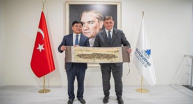 İzmir ile Xiamen'in kardeşlik ilişkisi daha gelişecek