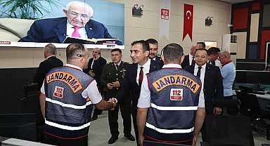 Karaman Belediye Başkanı Savaş Kalaycı, valilik tarafından düzenlenen bayramlaşma programına katıldı