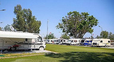 Karavan Park'a tatilci akını