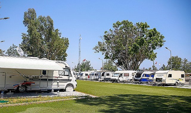 Karavan Park'a tatilci akını