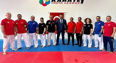Kemer Belediyesi Karate Antrenörü Akar, milli takım kampında