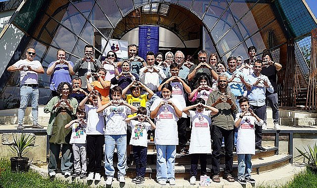Küçük Kalp Savaşçıları doktorlarıyla bir araya geldi