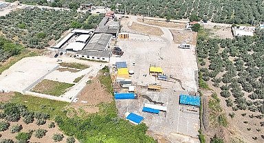 Kurban Bayramı öncesi vatandaşların ve besicilerin alışverişlerini sorunsuz bir şekilde yapabilmesi amacıyla Mudanya'da kurulan kurban pazarı yeni yerinde hizmet vermeye başladı