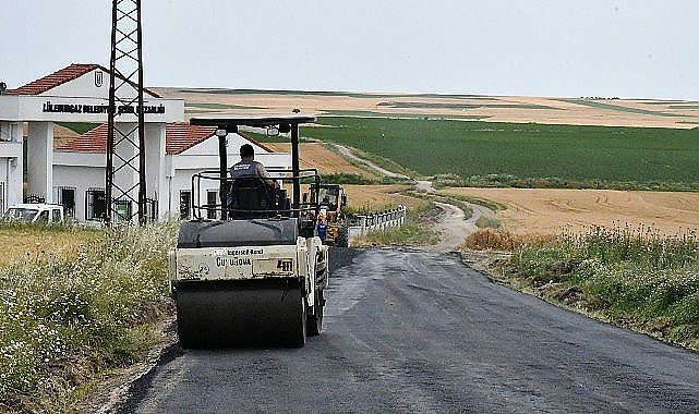 Lüleburgaz'da asfaltlama çalışmaları sürüyor