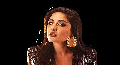 Melek Mosso Yapı Kredi bomontiada “World Akustik