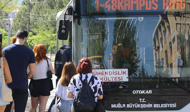 Muğla Büyükşehir Belediyesi'nden YKS öğrencilerine destek