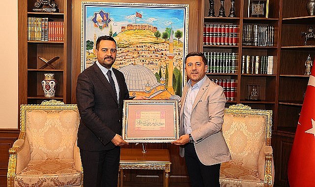 Nevşehir Belediye Başkanı Rasim Arı, 2024 Mahalli İdareler Seçimlerinin ardından 'hayırlı olsun' ziyaretleri kapsamında misafirlerini ağırlamaya devam ediyor