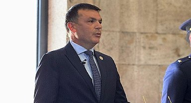 Nihat Tanrıkulu bir kez daha haykırdı: “Kimse ekonomi üzerinden Türkiye'ye diz çöktüremez