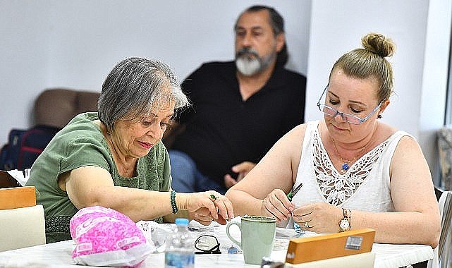 Sağlıklı yaş alıyorlar, alzheimer ve demanstan korunuyorlar Bu merkeze gelen gençleşiyor