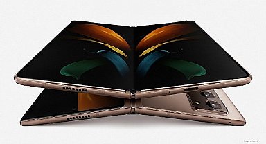 Samsung Galaxy Z Fold Serisi'nin daha ince, daha sağlam ve daha kompakt hale gelmesini sağlayan evrimi mercek altında