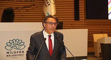 Spor Şenlikleri'nde görev alanlara teşekkür plaketi