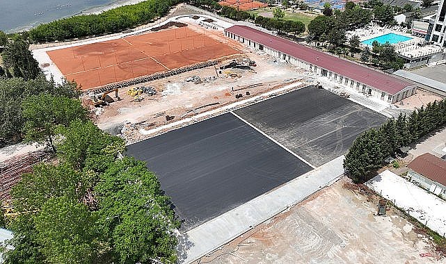 Tenis merkezinde tamamlanma %80