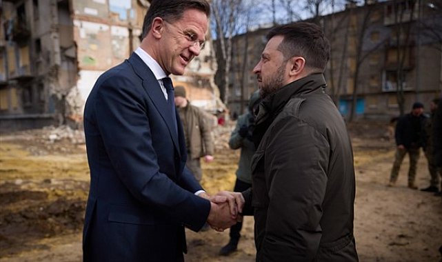 Zelenski: Rutte'yi ilkeli ve güçlü bir lider olarak tanıyorum