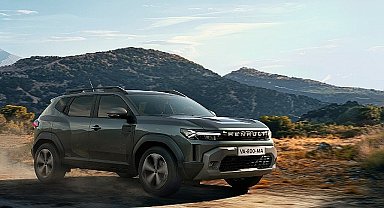 2023 yılının Aralık ayında, İstanbul'da gerçekleştirilen basın toplantısı ile ilk kez duyurulan Yeni Renault Duster, Türkiye yollarıyla buluştu