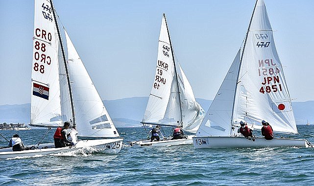 470 Gençler Dünya Şampiyonası başladı; Darıca Balyanoz Koyu'nda yelkenler fora
