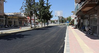 Antalya Büyükşehir Belediyesi'nden önce alt yapı sonra asfalt çalışması