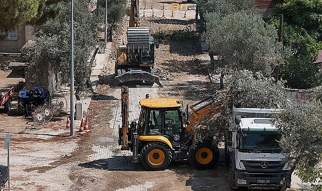 Aydın Büyükşehir Belediyesi, kent genelinde eş zamanlı olarak sürdürülen yol yapım çalışmalarına devam ediyor