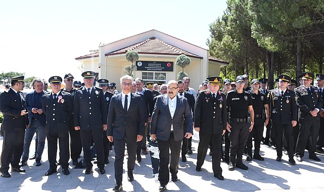 Balıkesir protokolünden Balıkesir Şehitliği’ne ziyaret