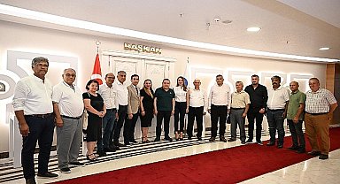 Başkan Böcek'e muhtarlardan ziyaret