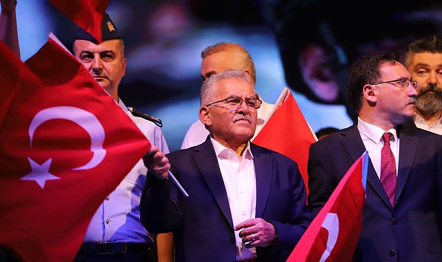Başkan Büyükkılıç'tan İSO ikinci 500 listesinde yer alan 15 Kayseri firmasına tebrik