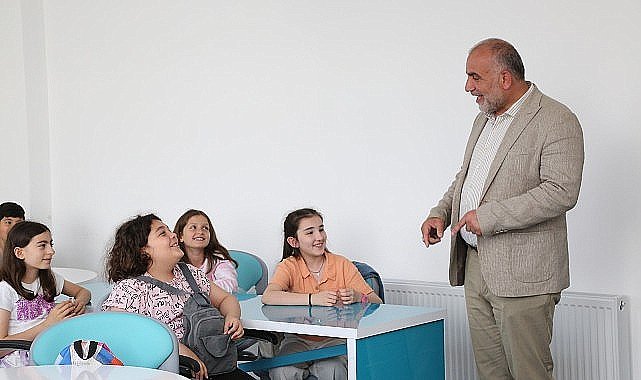 Başkan İbrahim Sandıkçı: “Öğrencilerimizin yaz tatili sürecini verimli bir şekilde geçirmelerini önemsiyoruz