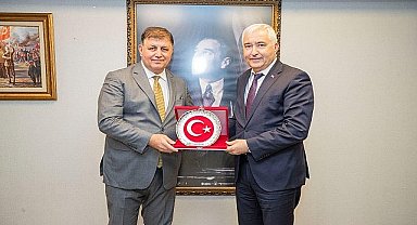 Başkan Tugay'dan sosyal belediyecilik vurgusu