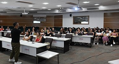Bornova'da Disleksi Farkındalık Semineri