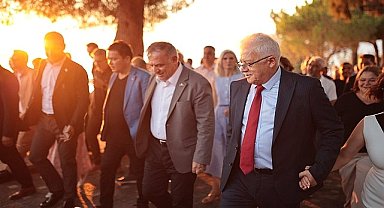 Burhaniye Belediyesi 5. Kitap Fuarı etkinlikleri kapsamında Ören'de kamulaştırılan 2.000 m2'lik rekreasyon alanı peyzaj çalışmalarının tamamlanmasıyla halkın kullanımına açıldı