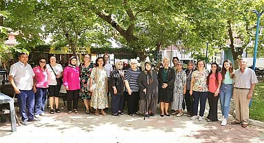 Burhaniye'de Kadınlar Buluşması Gerçekleşti