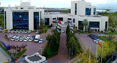 Büyükşehir Belediyesi'nde görev değişimi