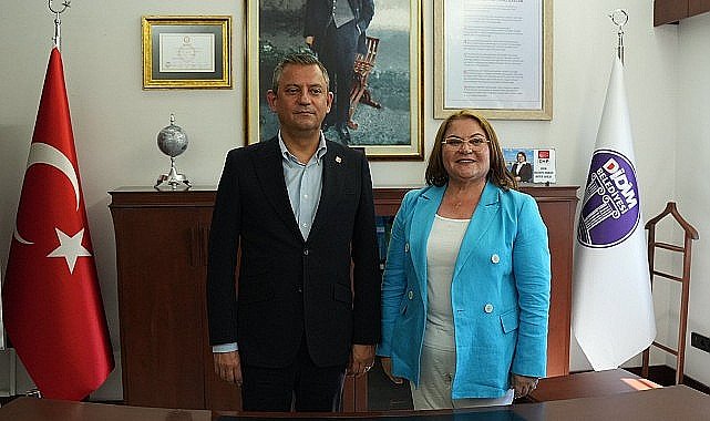 CHP Genel Başkanı Özgür Özel'den Didim Belediyesi'ne Ziyaret