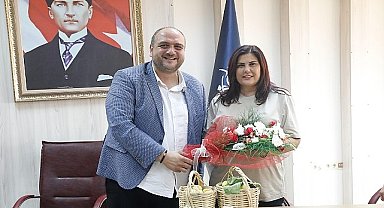 Cumhuriyet Halk Partisi (CHP) Bozdoğan Aydın Büyükşehir Belediye Başkanı Özlem Çerçioğlu'na nezaket ziyaretinde bulundu