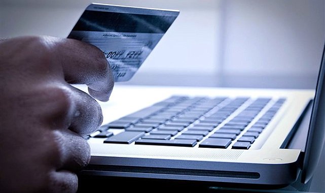 E-ticaret sitesi e 38, vatandaşlar için fiyatlarda yaz kampanyası düzenledi