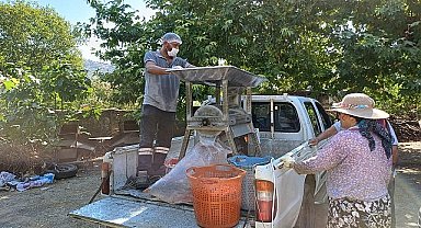 Efes Selçuk'ta Salça Zamanı