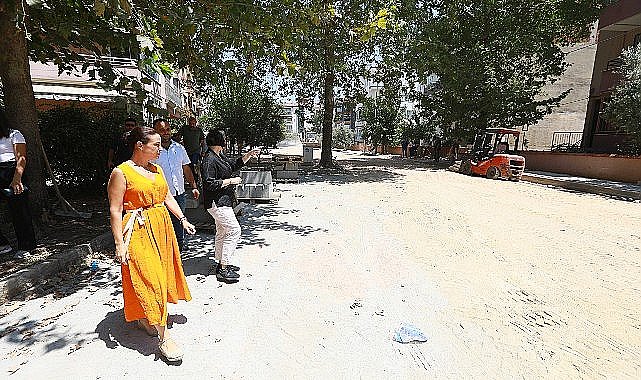 Filiz Başkan Sahada: İzmir Büyükşehir Belediyesi İş Birliği ile Eşref Arna'da Çalışmalar Başladı