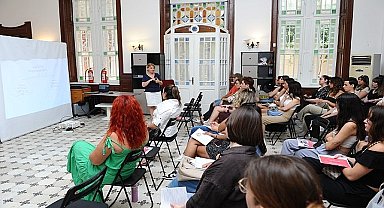 Geleceği tasarlayacak gençler Karşıyaka'da sahaya çıktı