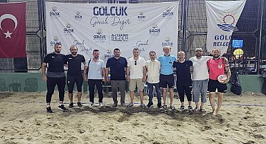 Gölcük Belediyespor; gerçekleştirdiği olağan kongresinde İbrahim Uzuner'i başkanlığa seçerek, yeni yönetimi belirledi