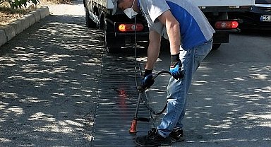 Güzelbahçe'de kapsamlı ilaçlama çalışması