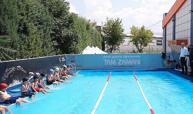 İnegöl'de Yüzme Bilmeyen Kalmasın