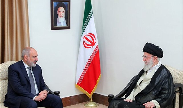 İran Dini Lideri Hamaney, Ermenistan Başbakanı Paşinyan ile görüştü