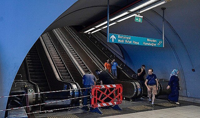 İzmir Büyükşehir'den Üçyol Metro İstasyonu'ndaki yürüyen merdivenlere detaylı kontrol ve inceleme