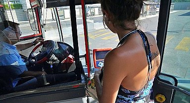 İzmir'de 90 dakika ücretsiz aktarma başladı “İkinci biniş için vereceğimiz parayla gevrek yer, ayran içeriz